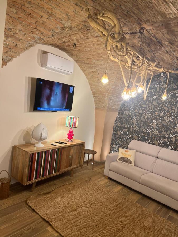 Le Dimore Del Gufo - Royal Suite Venosa Dış mekan fotoğraf
